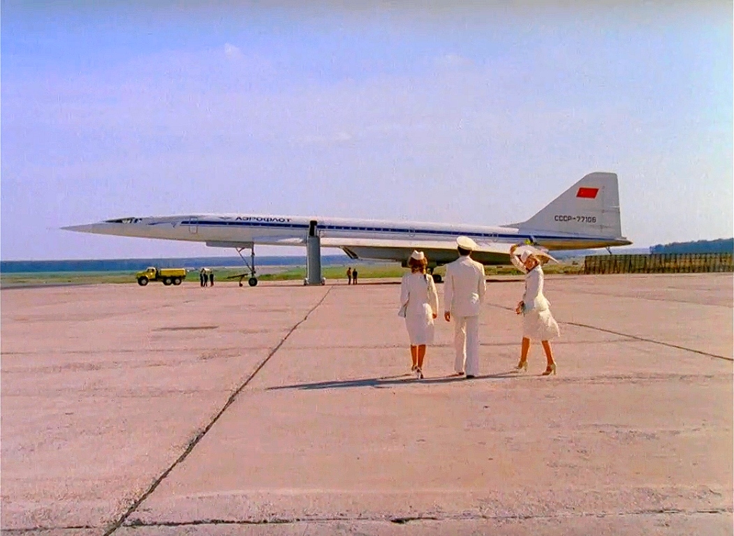 ТУ-144